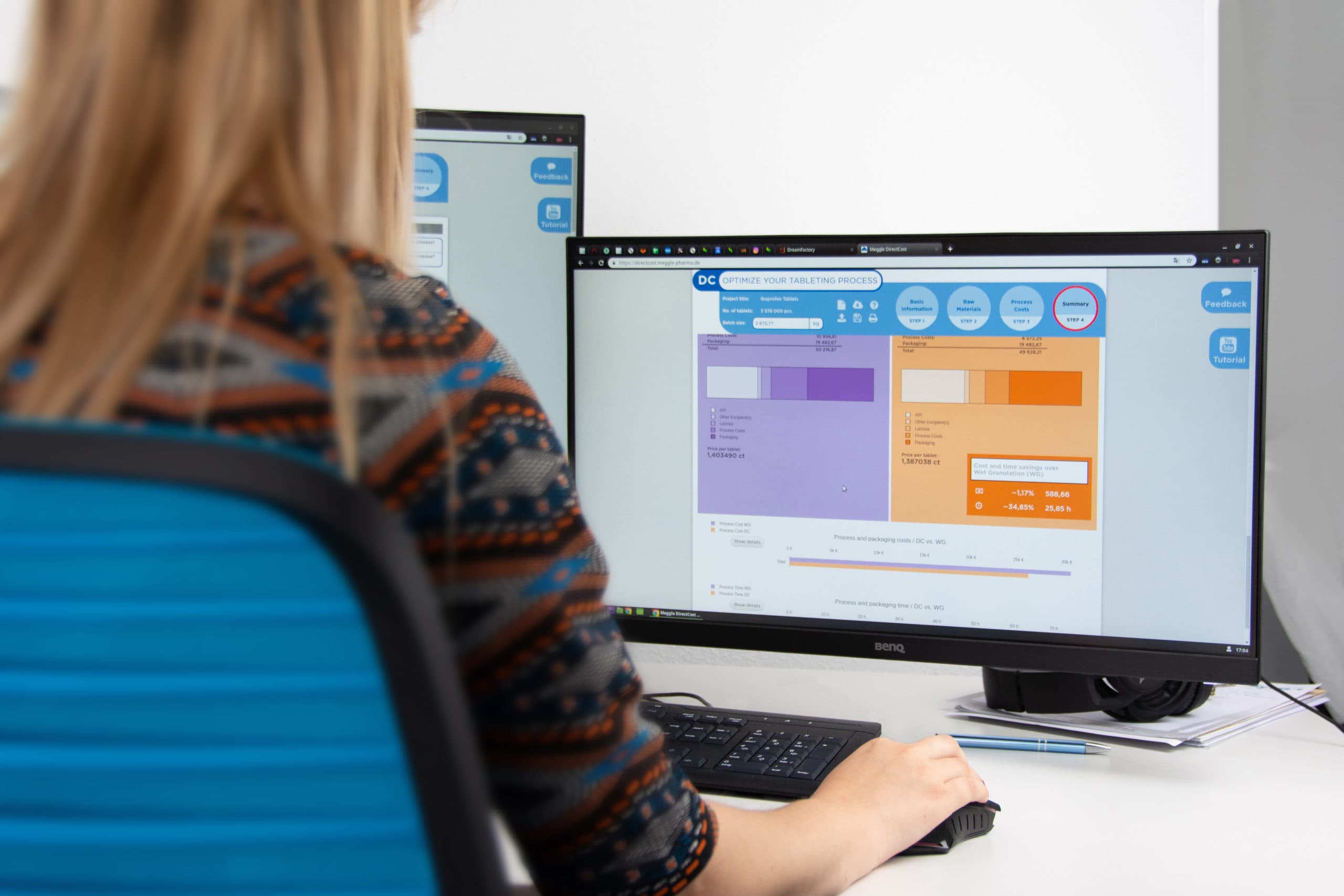 Web App Entwicklung bei AllBytes – Blick auf den Monitor